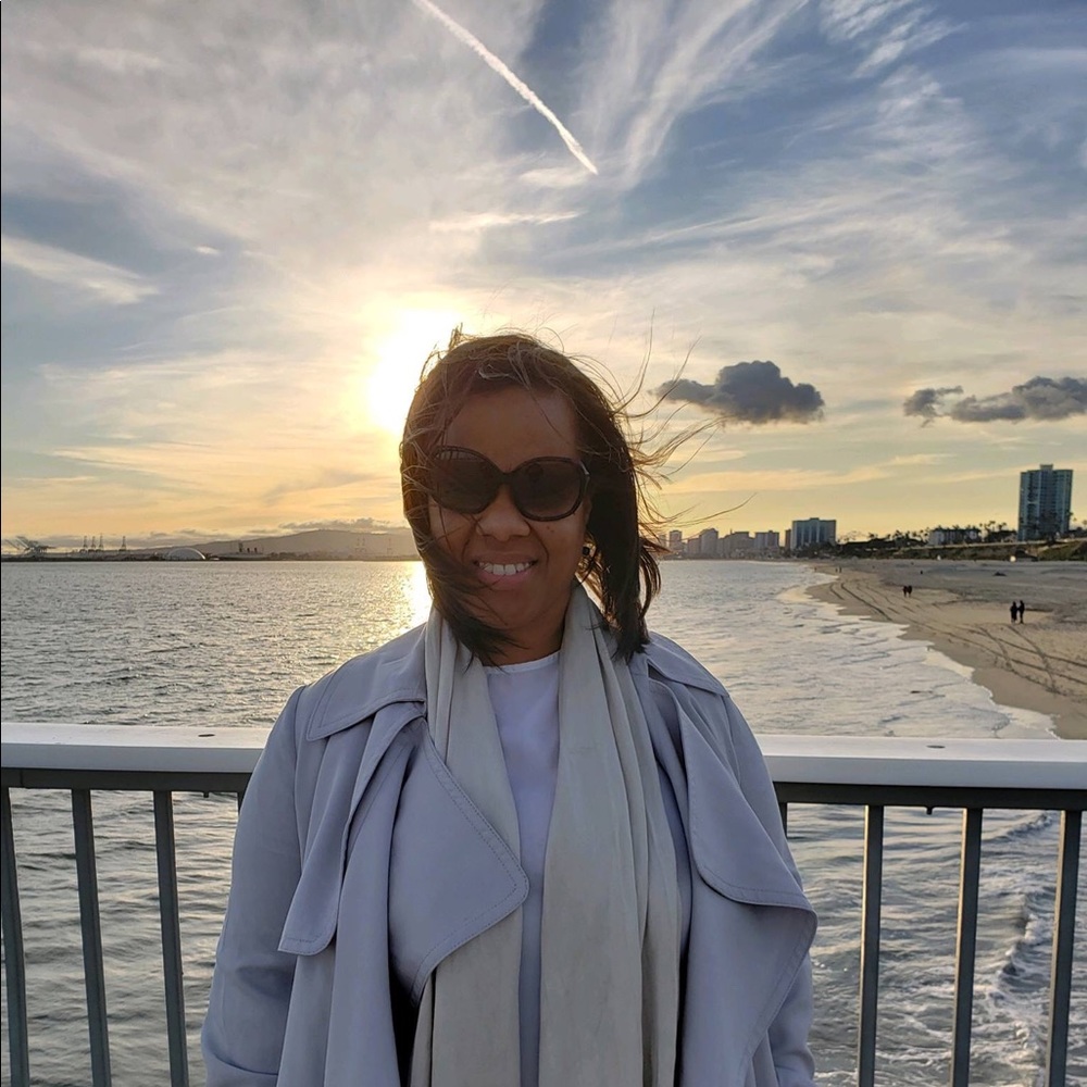 Meet your Posher, Nikevia!